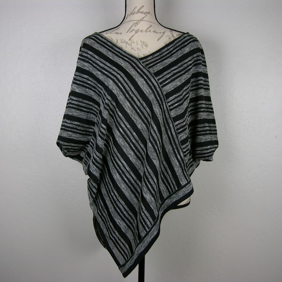 Vince Camuto Sweaters - Vince Camuto Stripes Poncho